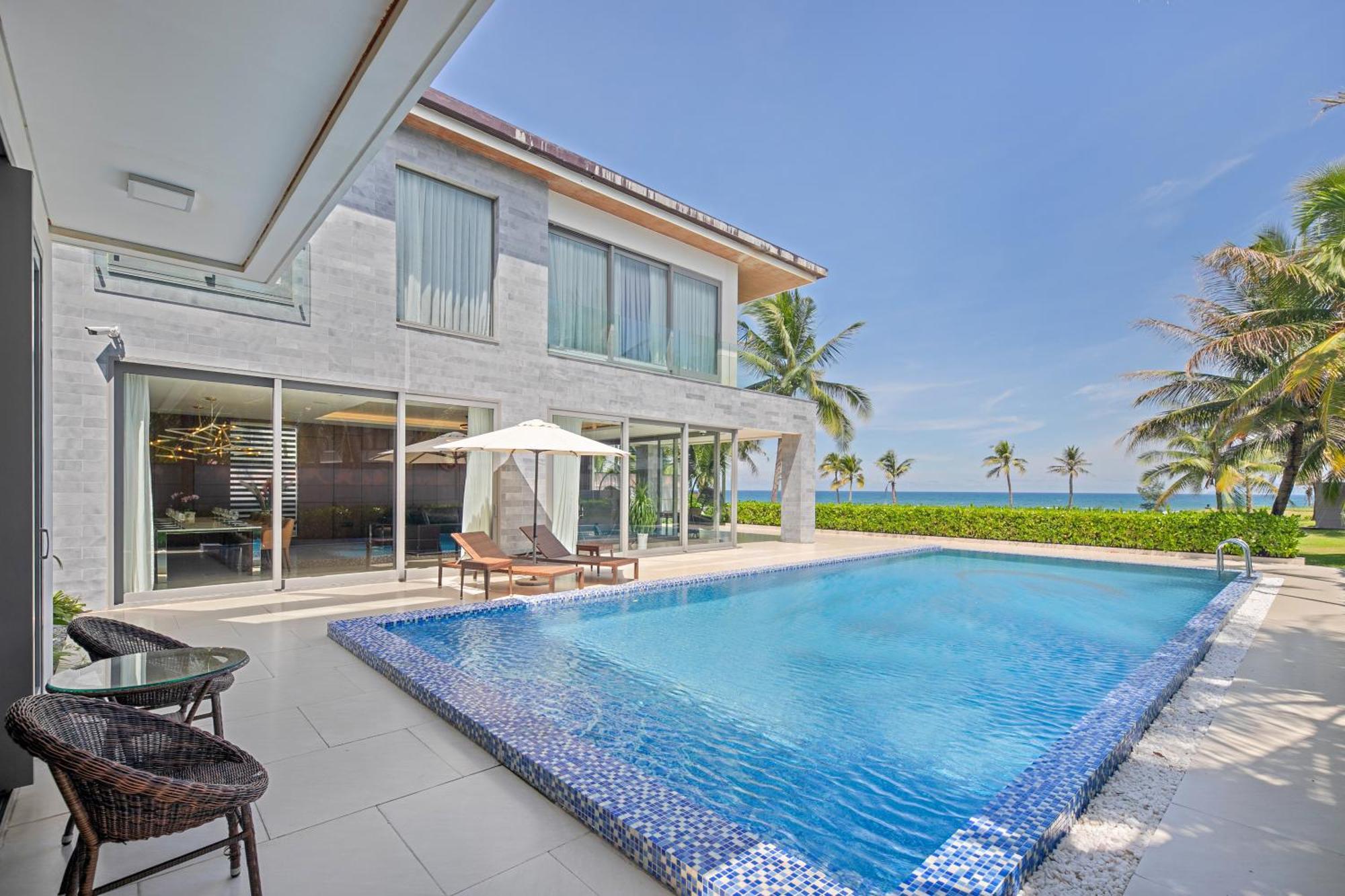Sun Grow Ocean Luxury & Villa