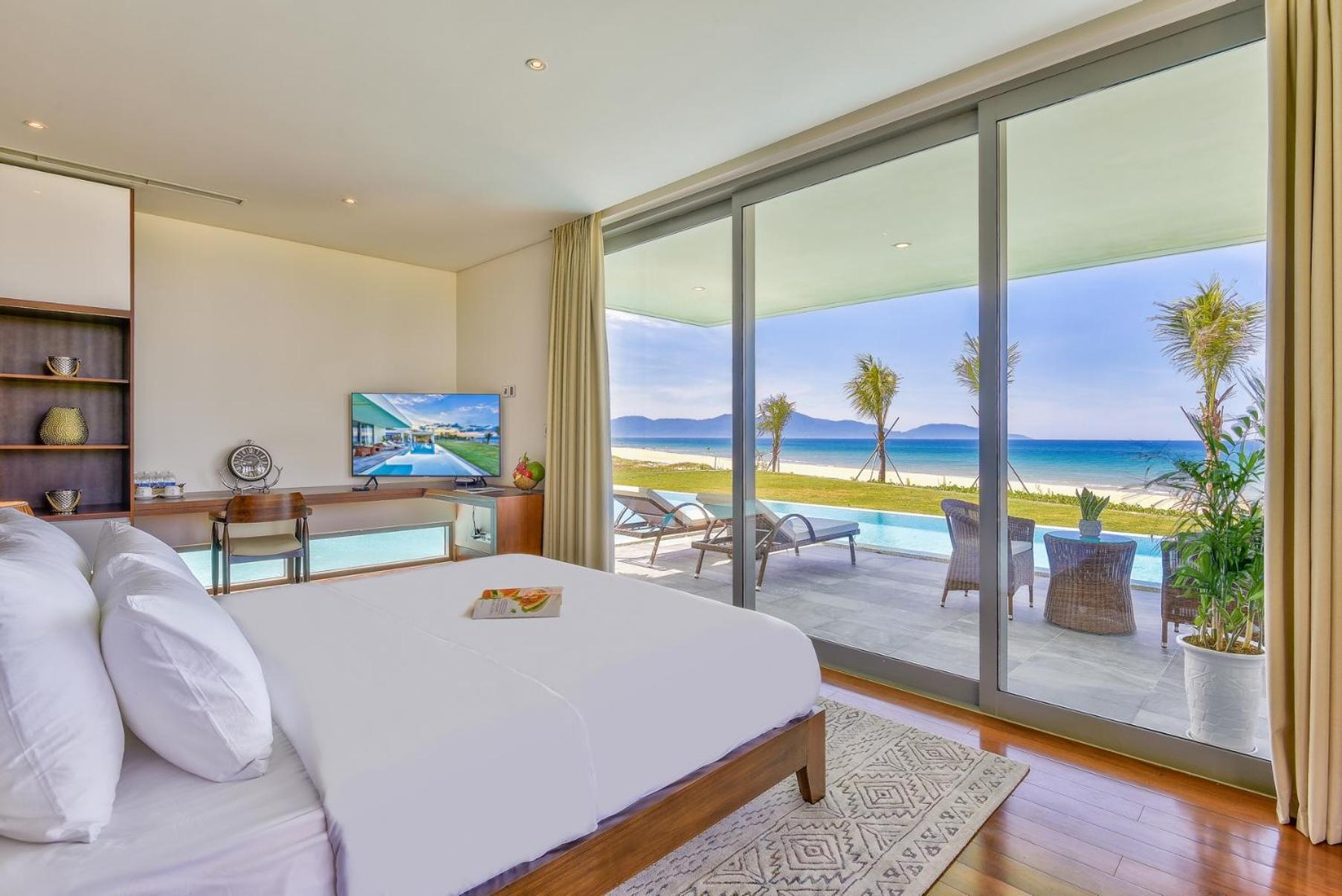 Sun Grow Ocean Luxury & Da Nang